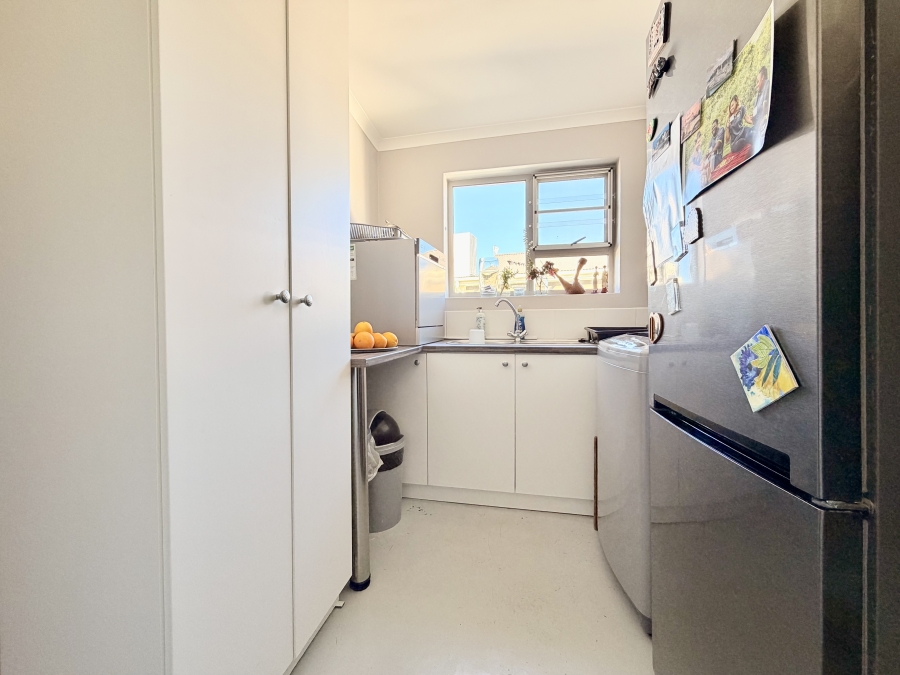 2 Bedroom Property for Sale in Sandbaai Western Cape